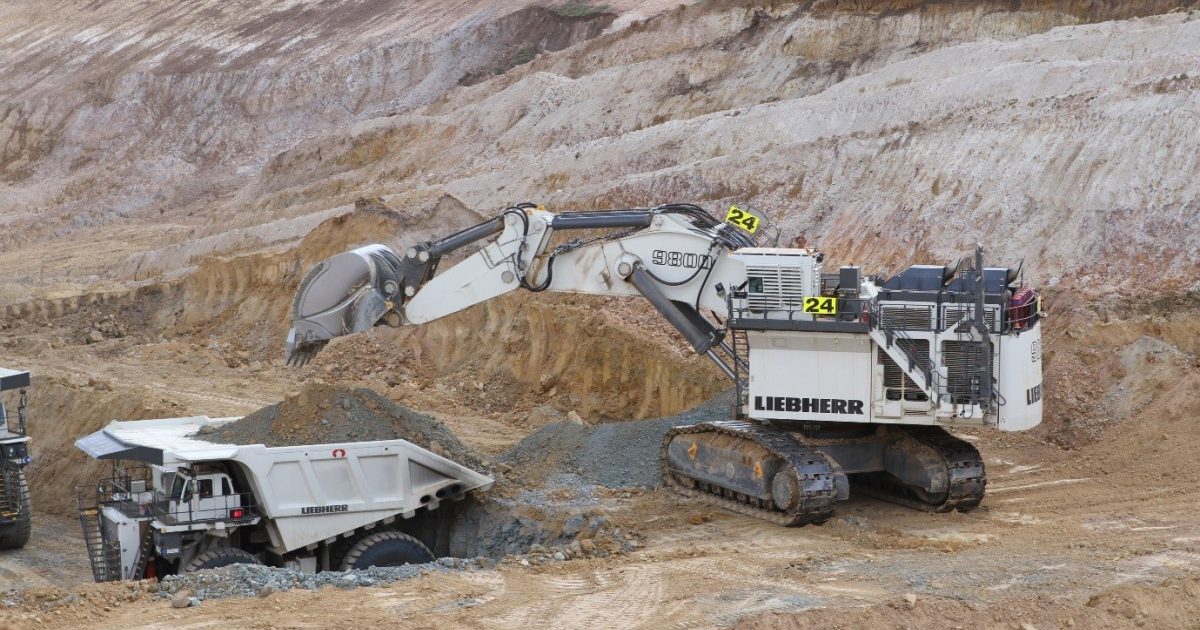 Mackellar Group | Excavators